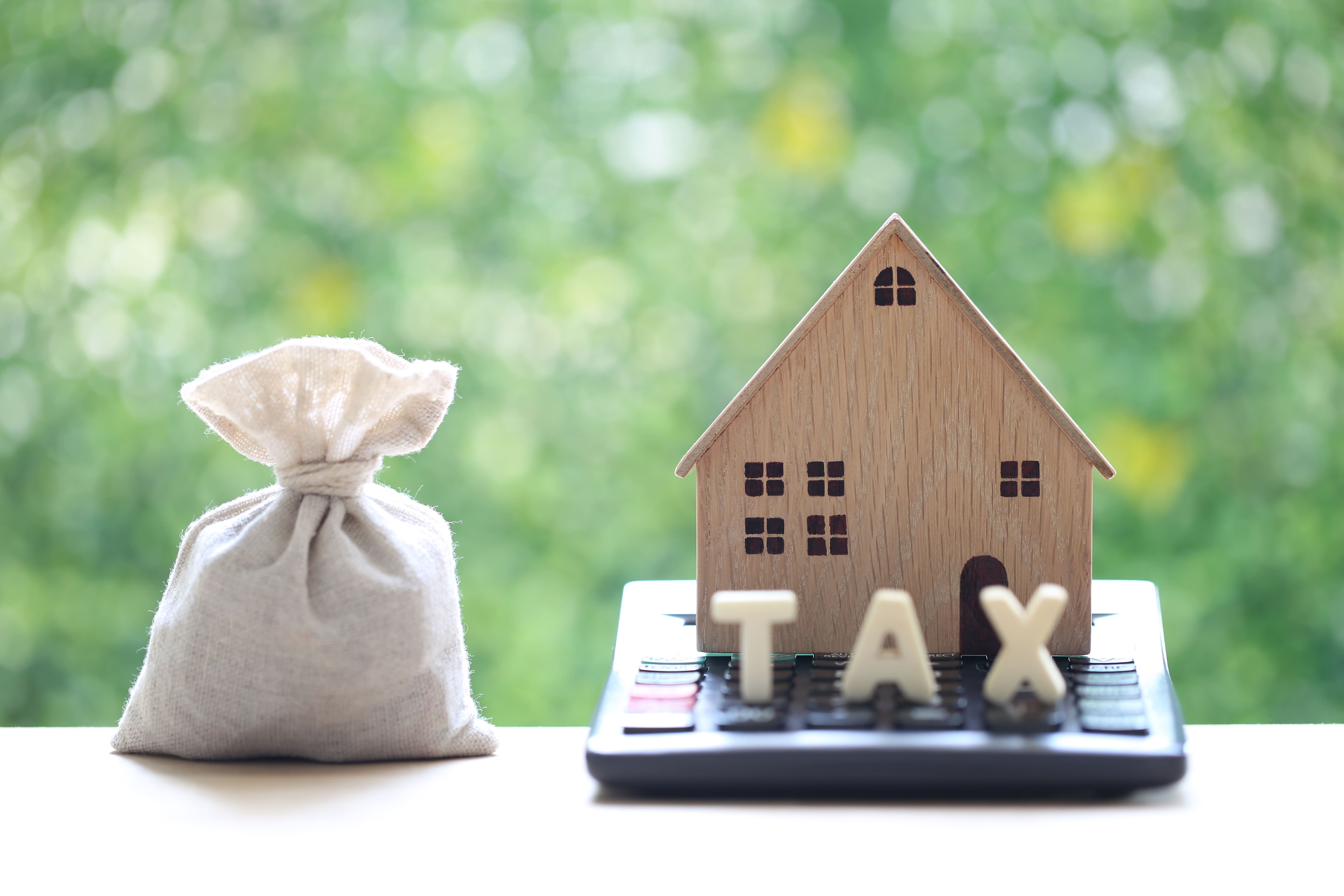 How to Claim Section 80C & 24(b) Deductions on Home Loans?